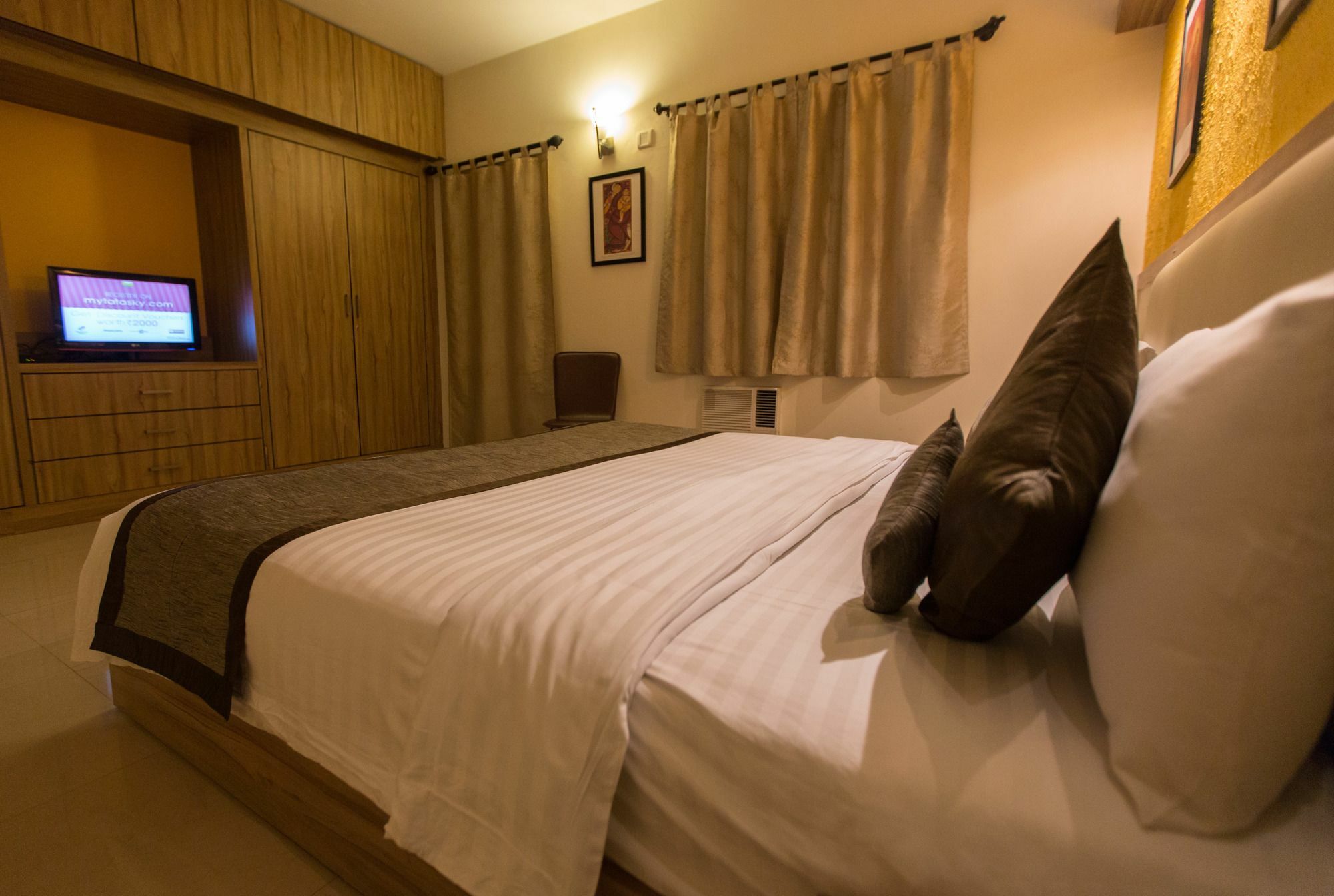 Sherwood Suites Hotel Bangalore